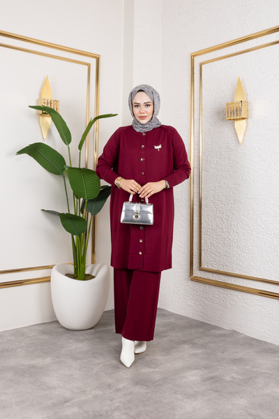 Elif Artar Ebrar bordo triko takımı