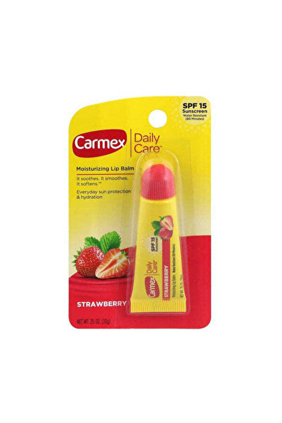 Carmex مرطب شفاه يومي بنكهة الفراولة بعامل حماية من الشمس 15، 10 جم