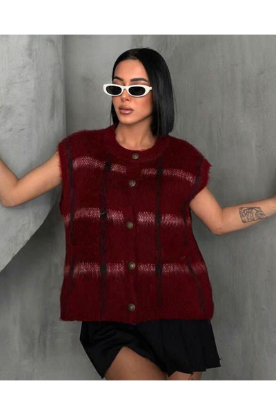 deqfashion Women's Burgundy Plaid Oversize Knit Vest