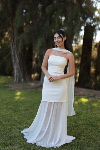 berissima bride Angelina Şifon Etekli, Şal Detaylı Straplez Nikah Elbisesi, İsteme Elbisesi