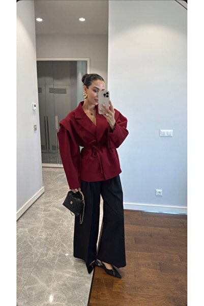 JaMolls OMUZ KUMAŞ DETAY VATKALI BAĞCIKLI TASARIM MARKA MUADİL BOL KESİM BLAZ...