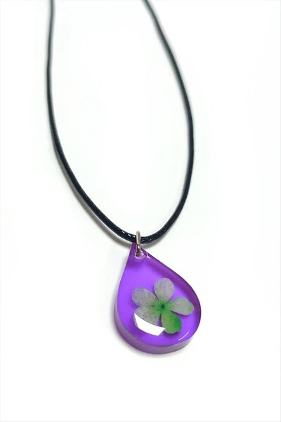 Ronanna قلادة من زهرة الثلج من الإيبوكسي