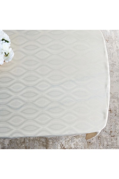 Generic Qubba Table Cover - 140x160 cm