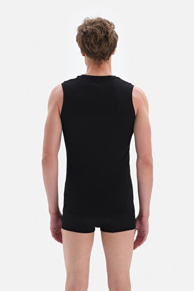 Dagi Erkek Pamuklu Sıfır Kol V Yaka Atlet