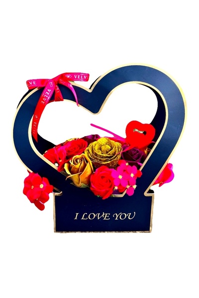 velve Ανθοσυνθέσεις Αγίου Βαλεντίνου, φτιαγμένες από σαπουνόφουσκες και ορταν...