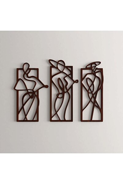 Marktna Wooden decorative sculpture of a woman