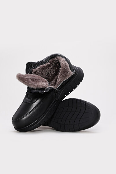 Ayakkabıhane حذاء نسائي مريح باللون الأسود من الجلد الطبيعي من الداخل والخارج...