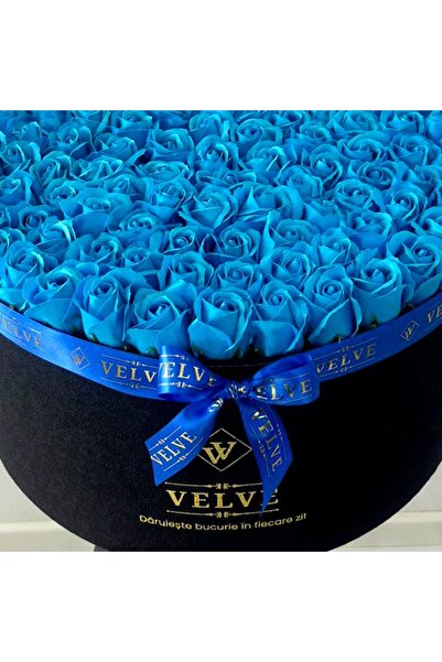 velve Aranjament floral 101 trandafiri din sapun, in cutie cadou cu felicitare personalizata, Albastru