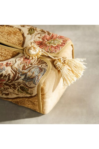 Generic غطاء علبة مناديل ماجوليكا