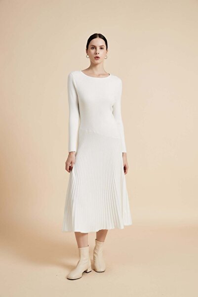 Yola فستان ميدي سادة مطوي للنساء