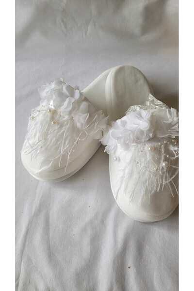 Beyaz inci tasarım Beyaz Çiçekli İnci Detaylı Lohusa Terliği