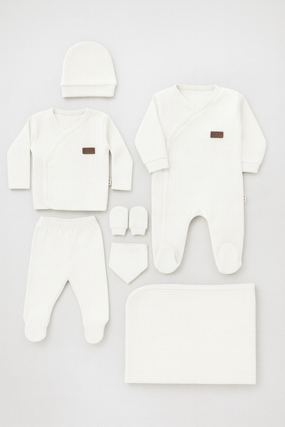mini mia 0-3 Months Baby Newborn 7 Piece Set Hospital Release 100% Cotton