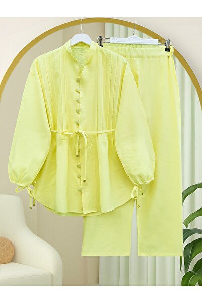 HİJABAYA Σετ παντελόνι με κορδόνια με κουμπιά και λαιμόκοψη σε σχήμα V