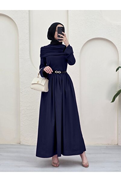 HİJABAYA Φορέματα από ποπλίνα, μπλούζα και φορέματα με πλισέ από την Sendy