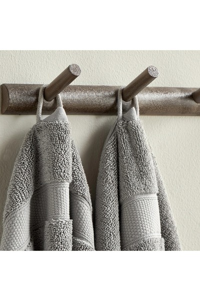 Generic Serene 650 GSM Microcotton Bath Sheet - 84x150 cm