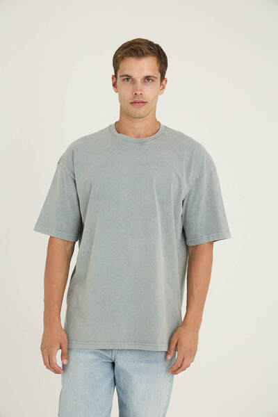 KLY Men's O-Neck T-Shirt Stylish Design