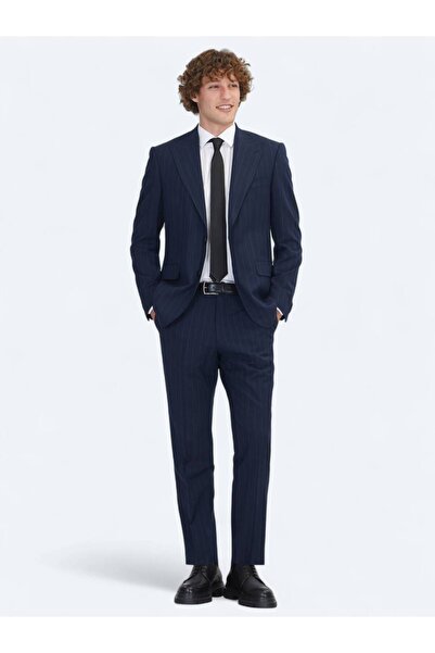 Kip Lacivert Çizgili Modern Fit Yün Karışımlı Takım Elbise