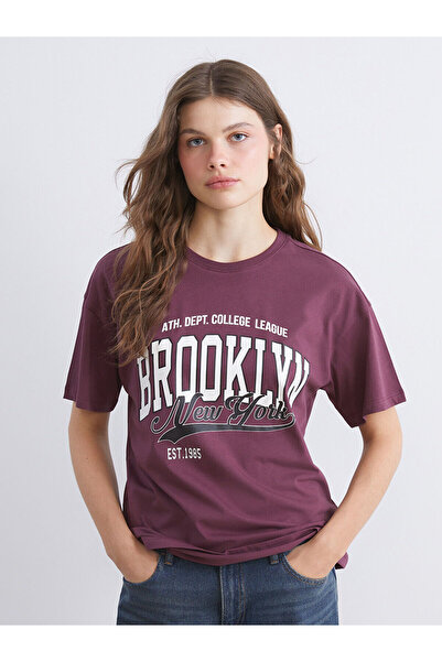 LC Waikiki تي شيرت نسائي مطبوع عليه Vizyon New Season Crew Neck Brooklyn