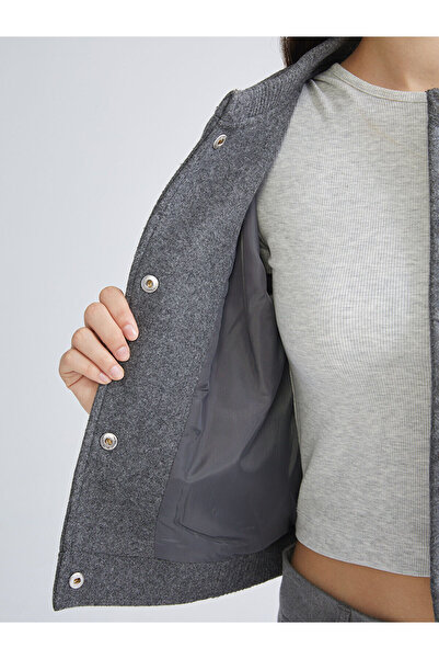 LC Waikiki Antrasit Kolej Yaka Kadın Kaşe Mont