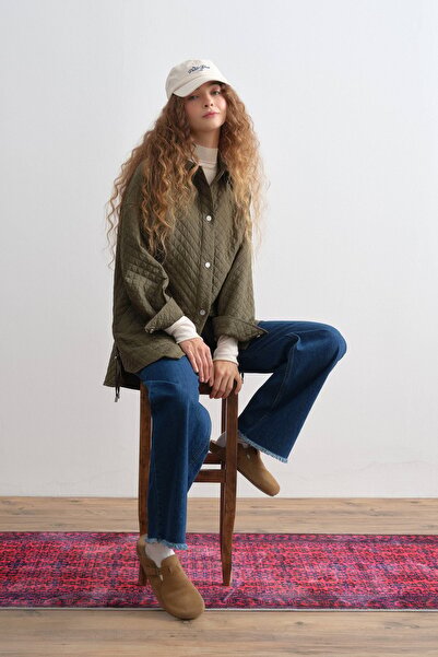 Nihan İnce Kapitone Ceket Haki