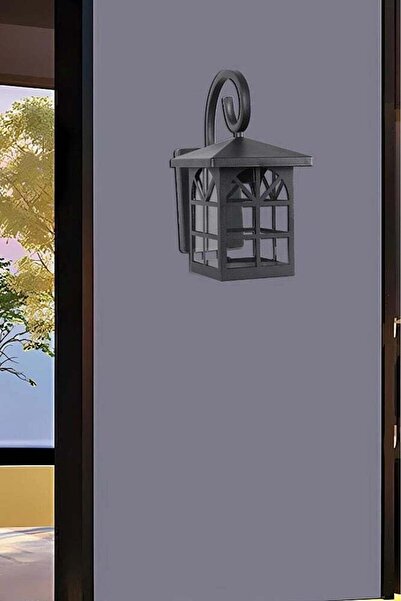Hummer Black-Covered Gate Wall Light – Outdoor Lighting in a Modern and Sleek Design