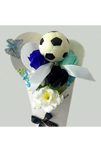 velve Buchet Elegant cu trandafiri de sapun, flori artizanale si decoratiune minge