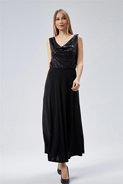 HomeStore Uzun Drapeli Elbise