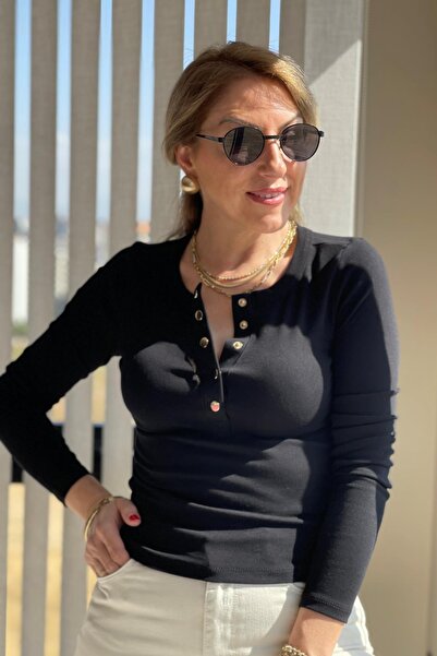 MİSLİNA BUTİK Düğme Detay Siyah Bluz