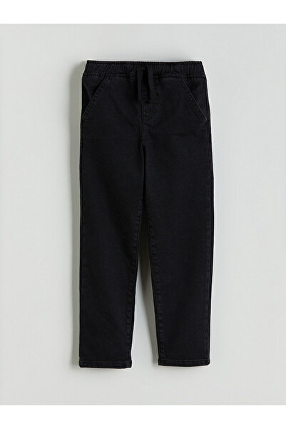 LC Waikiki بنطلون جينز أساسي للأولاد بخصر مطاطي من LCW Kids