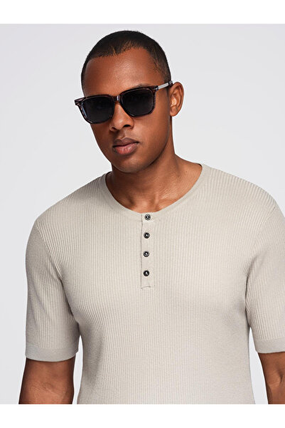 OMBRE Ανδρικό πλεκτό μπλουζάκι με κουμπιά στη λαιμόκοψη - ανοιχτό γκρι V3 OM-TSCT-0254 S