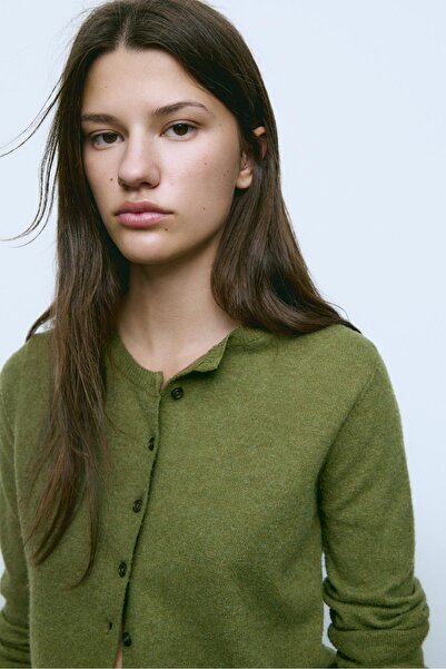 Stradivarius Soft-touch knit cardigan with buttons