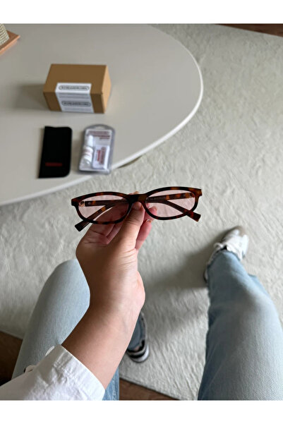 RoseandRoses نظارات شمسية بتصميم بيضاوي من Meux Muadil باللون الوردي الفهد