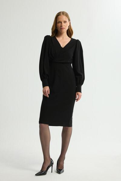 Love My Body Bağlama Detaylı Uzun Elbise