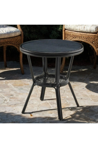 Tasamem Dafia Cafe table