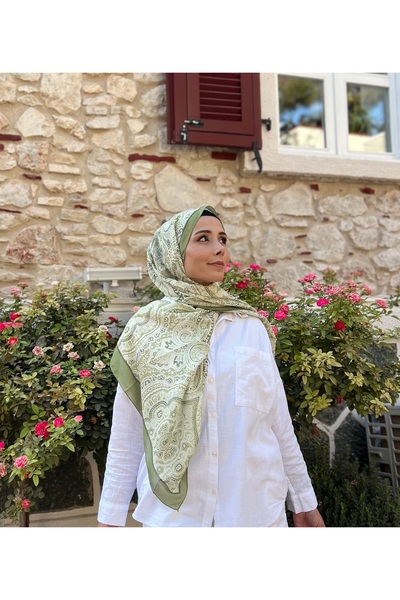 Silk Touch Ethnic Pattern Green Cotton Soft Shawl