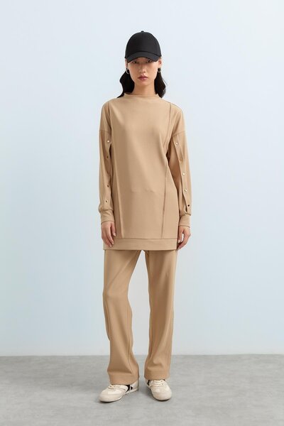 Nihan Çıt Çıt Detaylı Örme Pantolon Tunik Takım Camel