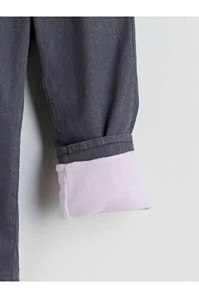 LC Waikiki Peak Yeni Sezon Beli Nakışlı Kalp Nakışlı Kız Çocuk Jean Pantolon