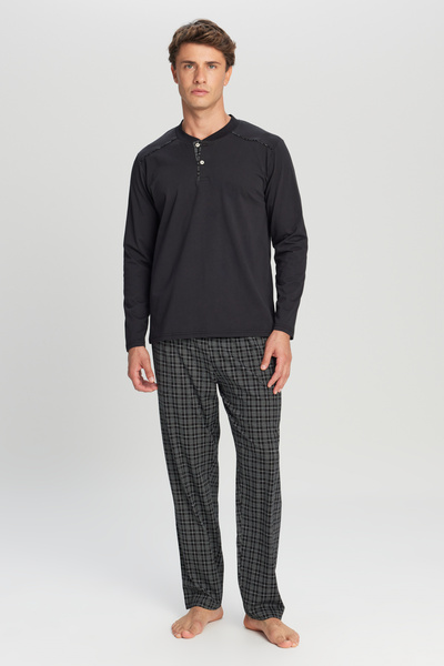 AC&Co / Altınyıldız Classics Men's Black 100% Cotton Standard Fit Judge Collar Patterned Pajama Set with Pockets