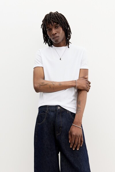 Pull & Bear Basic muscle fit tişört