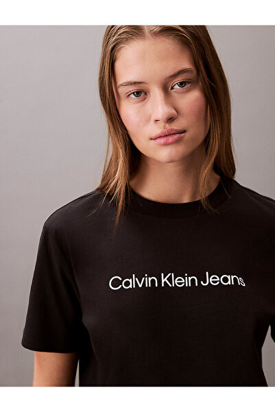 Calvin Klein Kadın Siyah Grafikli Tişört