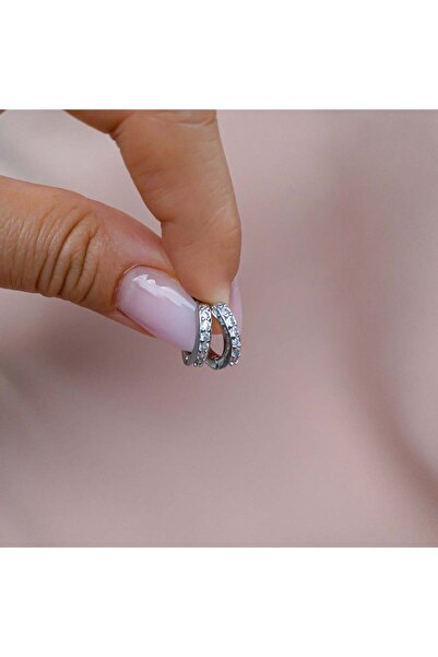 MOONGLOW ACCESSORIES Small Sparkly Hoops