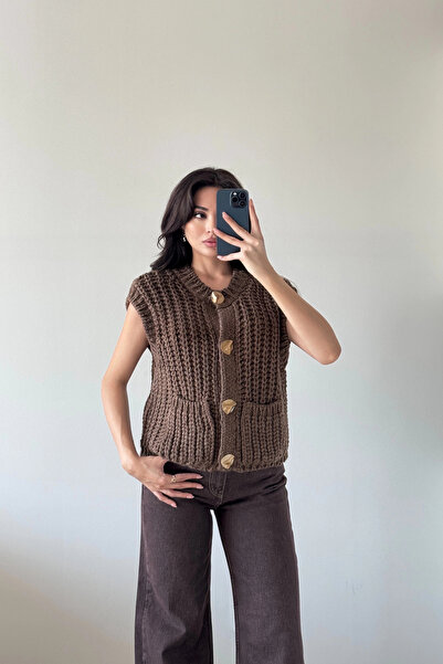 Eka Women's Brown Thick Knitted Vest 1014-2395