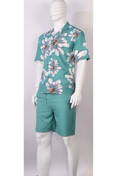 Red Planet Oversized Men’s Shorts Set with Modern Print