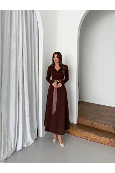 Marka Giyim فستان ماكسي بفتحة وحزام من الجلد المودال