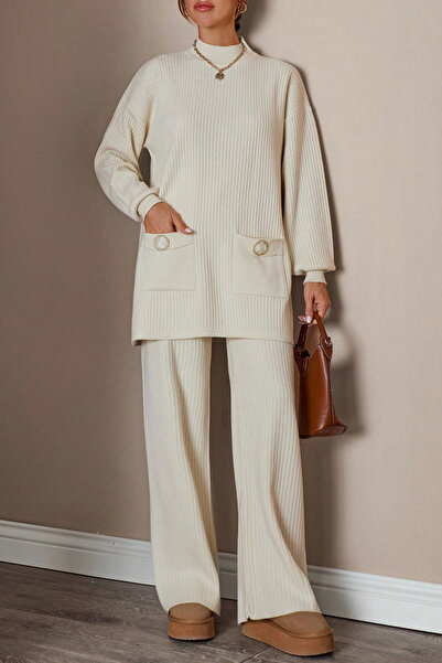 H&E LUXURY DESIGN Γυναικείο Κρεμ Πλεκτό Σετ με Λεπτομέρεια Τσέπης Διπλό Σετ