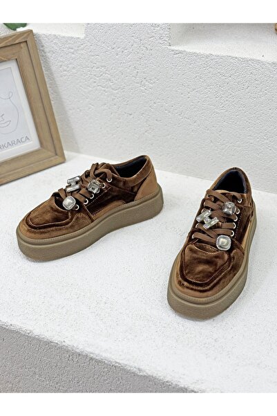 Guja 26K475 TAŞ DETAYLI KADİFE 4CM KALIN TABAN SNEAKER SPOR AYAKKABI KADIN