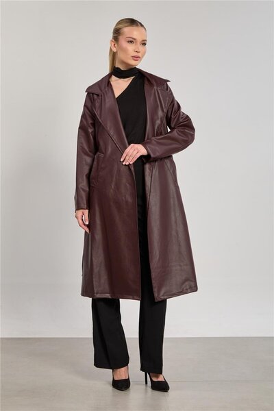 BARRELS AND OIL Women's faux leather trench coat - burgundy