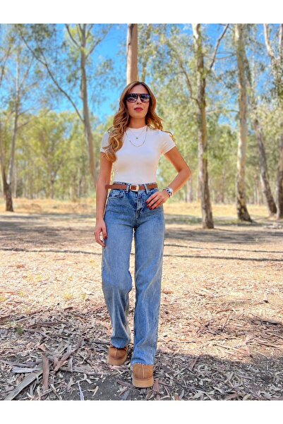 İrka Moda Kemerli Paça Yırtmaçlı Jean