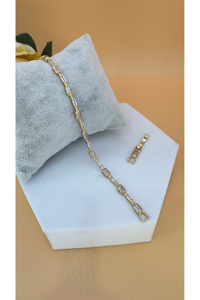 SK aksesuar سوار VIP من ماركة زيركون تيستون