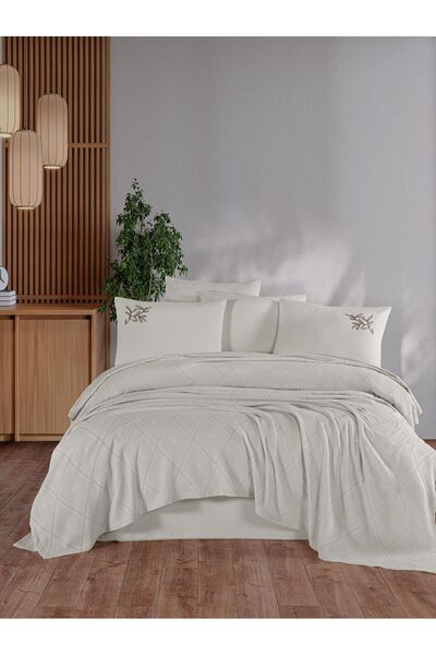 Pamuk Double Coverlet Set